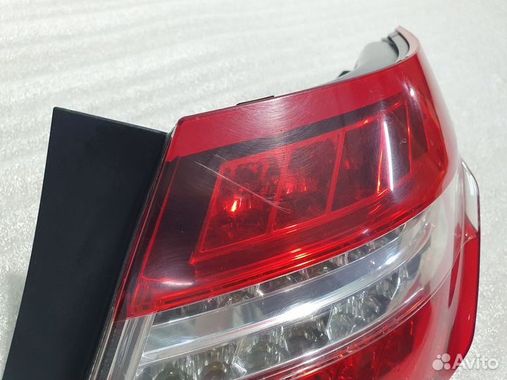 Фонарь задн правый Mercedes W212 (2009 - 2013)