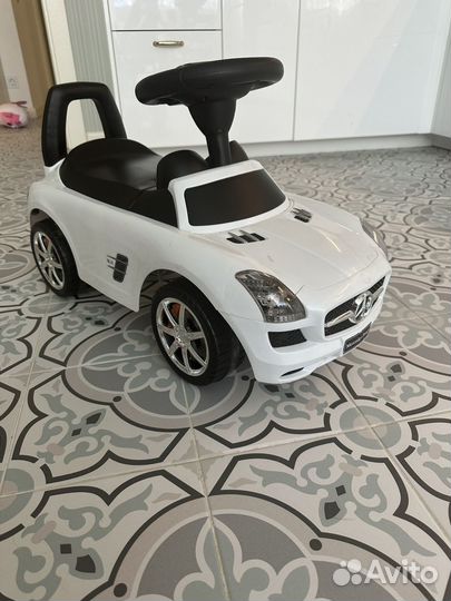Детская машинка каталка mercedes