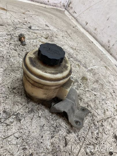 Бачок гидроусилителя Hyundai Accent