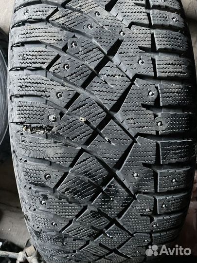 Nitto Therma Spike 265/45 R21