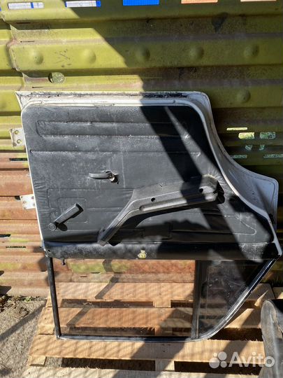 Дверь левая задняя ваз 2107 2105