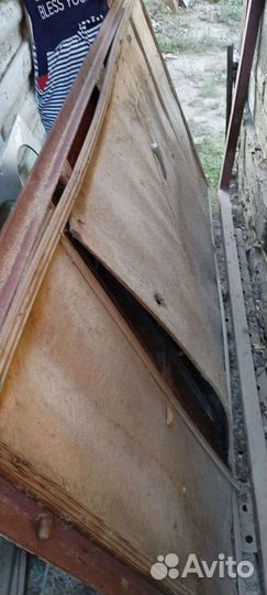 Железная металлическая дверь бу