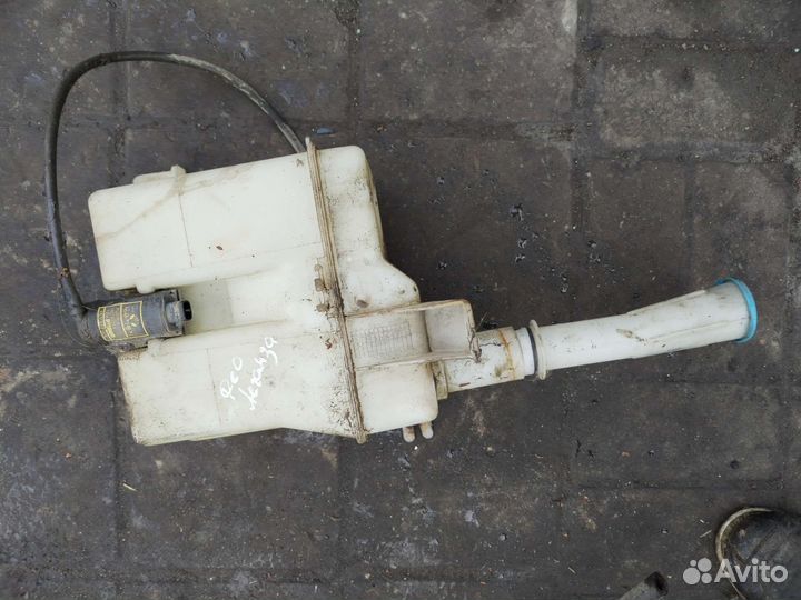 Бачок омывателя део леганза 99г