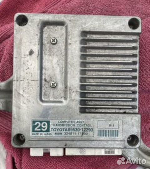 Блок управления АКПП (робот) Toyota Corolla e150