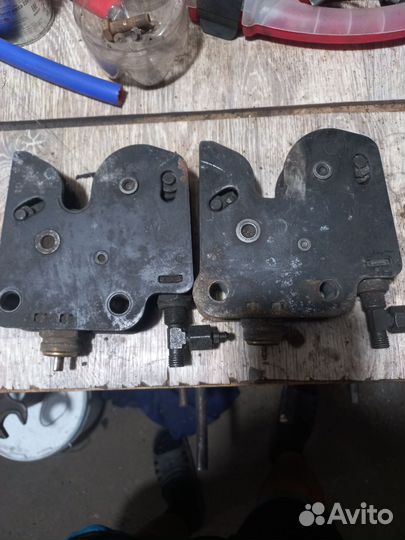 Гидрозамки кабины камаз