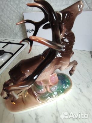 Бегущий олень статуэтка антикварная Германия 1970