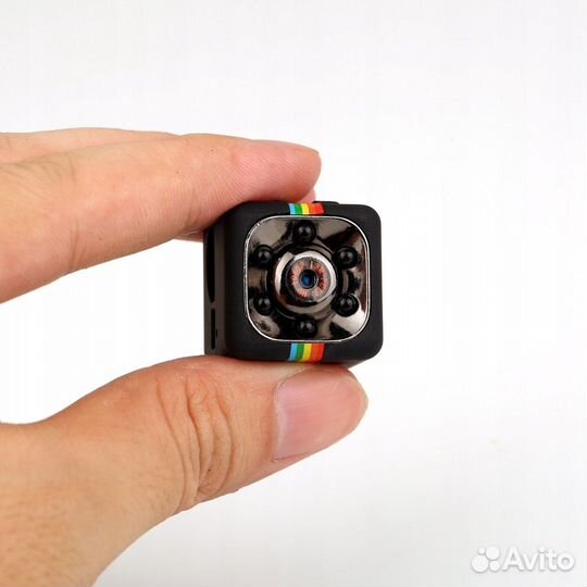 Мини-видеокамера с записью с датч.движения full HD