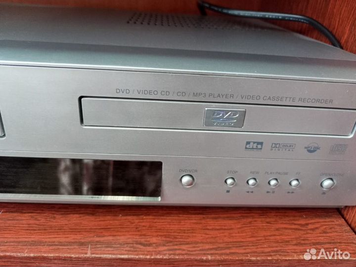 Видеомагнитофон dvd и vhs