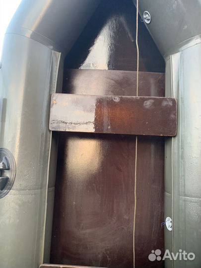 Продаю лодку