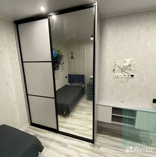 Шкаф купе угловой