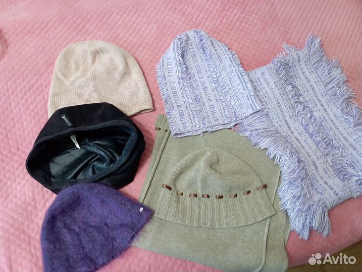 Шапочки. Комплекты с шарфами