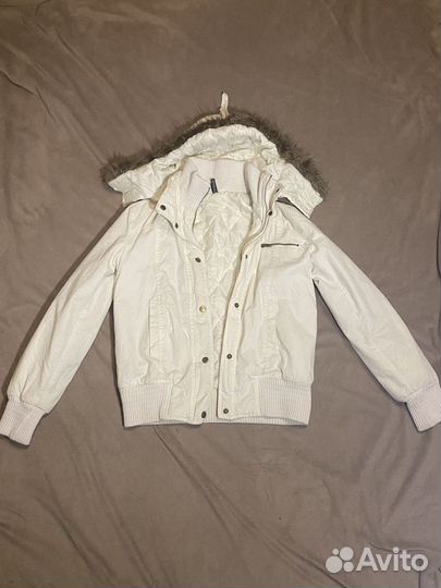 Alaska Wide Spring Para-Bomber divided by H&M