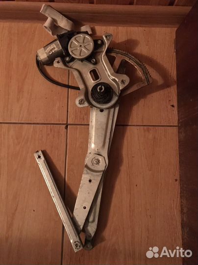 Стеклоподъемник