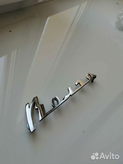 Шильдик Волга, под отверстия 3102