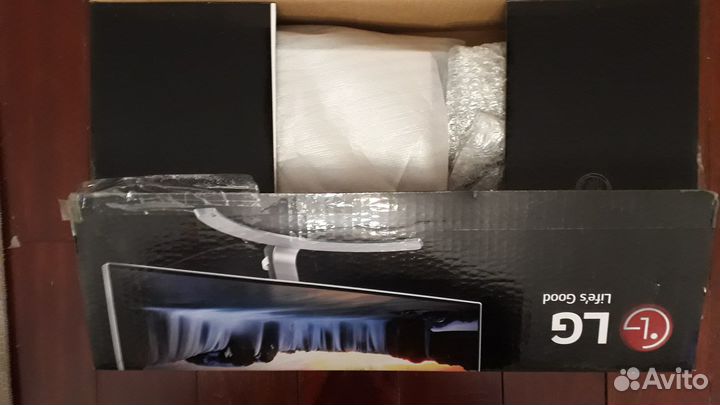 LCD монитор 17