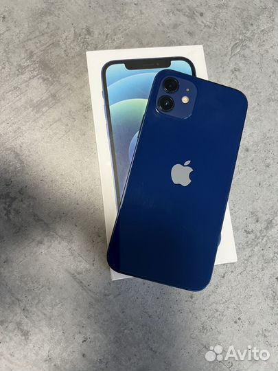 iPhone 12, 64 ГБ