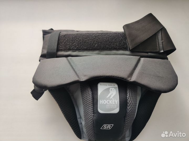 Защита паха вратаря (раковина)