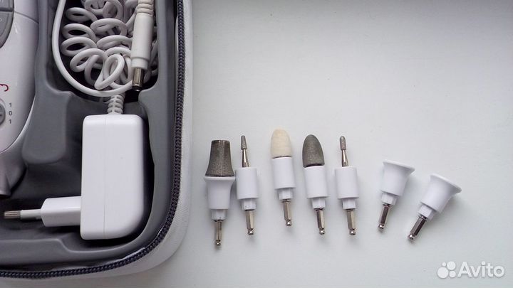 Маникюрный набор Beurer MP40