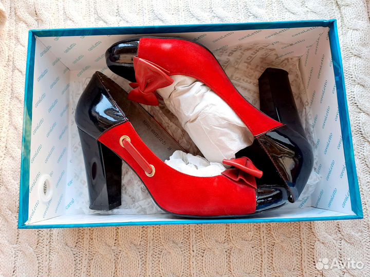 Туфли на устойчивом каблуке 38 размер
