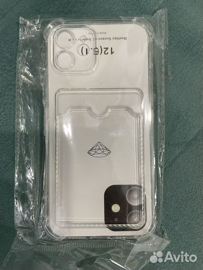 Чехол на iPhone 12 прозрачный