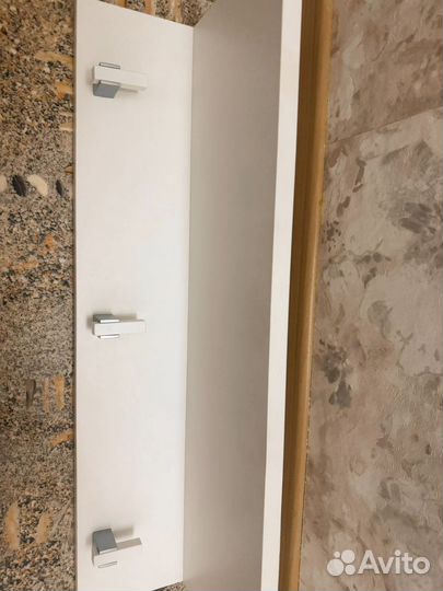 Вешалка настенная