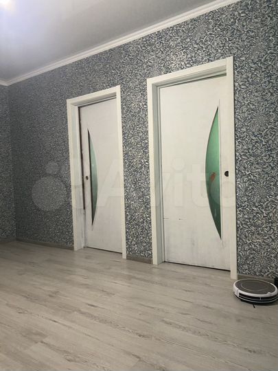 4-к. квартира, 80 м², 1/2 эт.