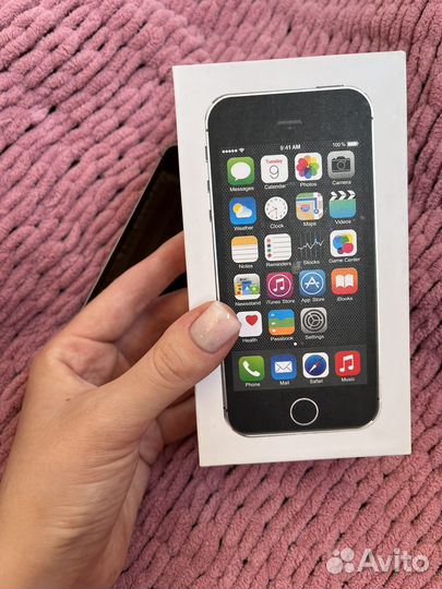 Телефон iPhone 5s