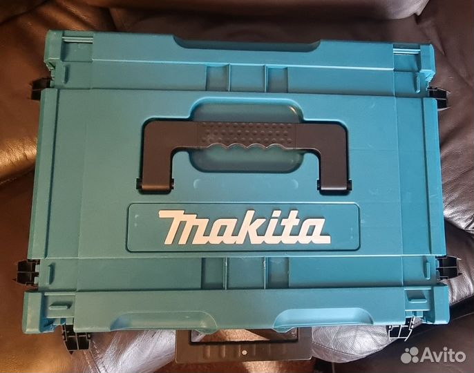 Набор инструментов Makita