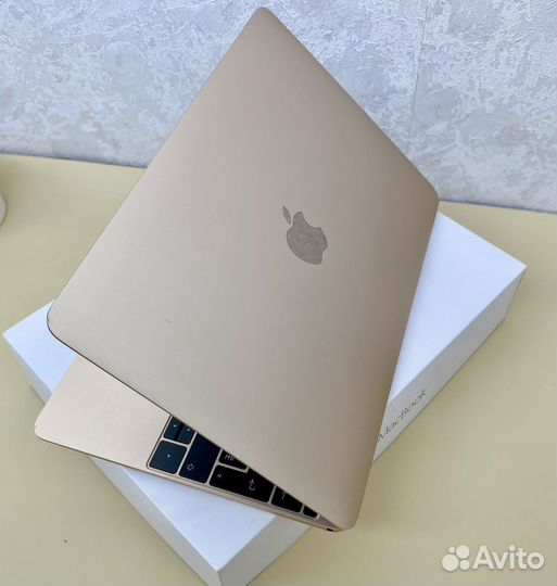 Macbook 12 retina 2016