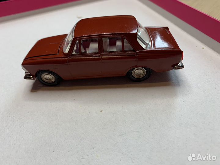Модель авто1:43 Москвич 408 А1 СССР