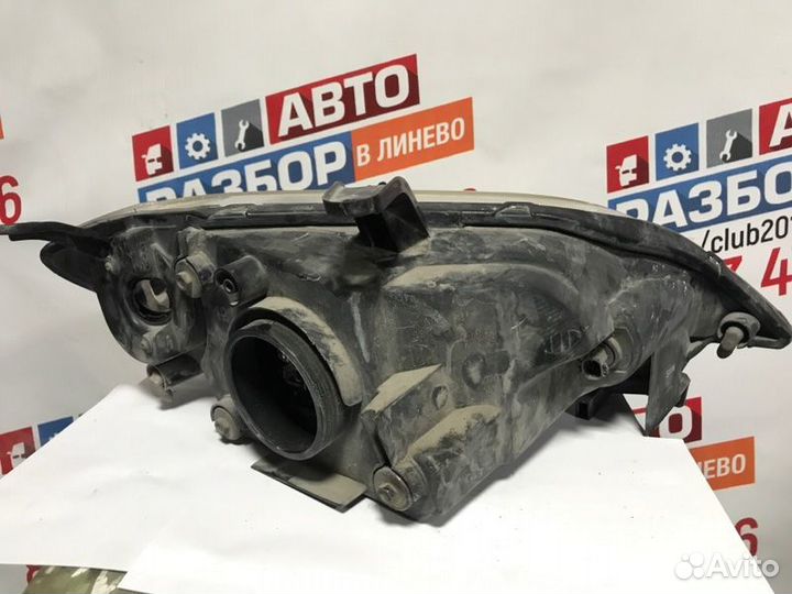 Фара галогеновая передняя левая Mazda Demio DY3W