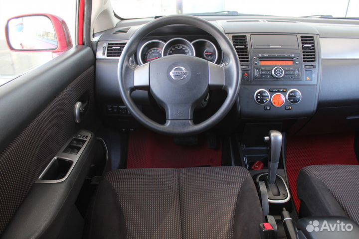 Nissan Tiida 1.6 AT, 2012, 68 500 км