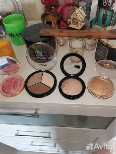 Charlotte Tilbury, Clarins, Nars, Urban Decay