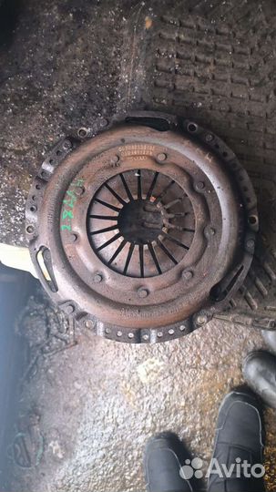 Корзина сцепления Audi 100 050141117E 063082235102