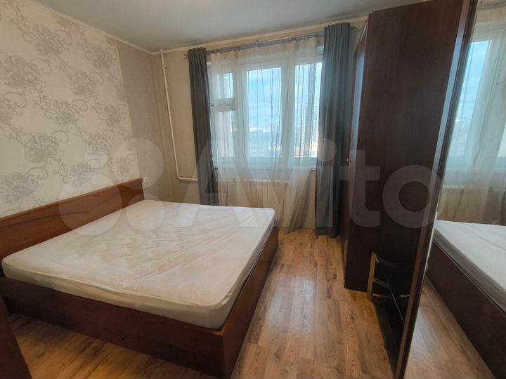 3-к. квартира, 78 м², 12/25 эт.