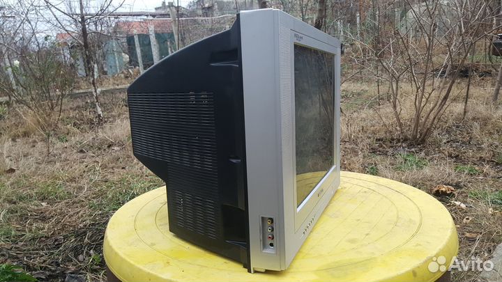 Телевизор bravis