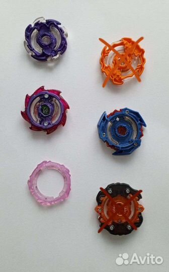 Beyblade burst блейды