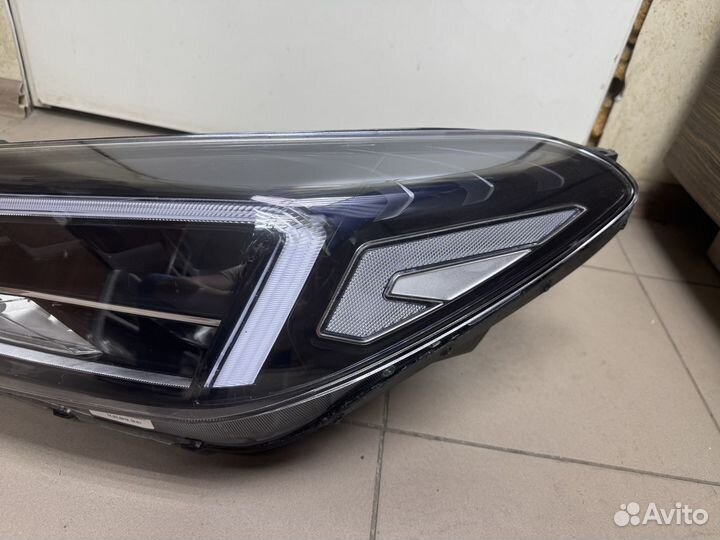 Фара левая Hyundai Tucson 3 (2018-2021) LED