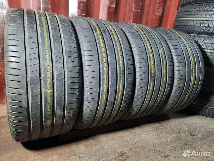 Bridgestone Alenza 001 295/35 R21