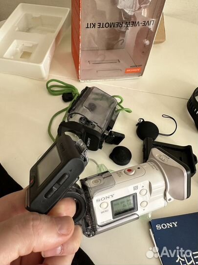 Экшн камера Sony HDR-AS300R