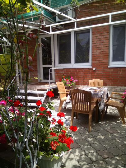 Комната 60 м² в 4-к., 3/3 эт.