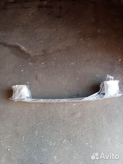 Усилитель заднего бампера субару форестер4