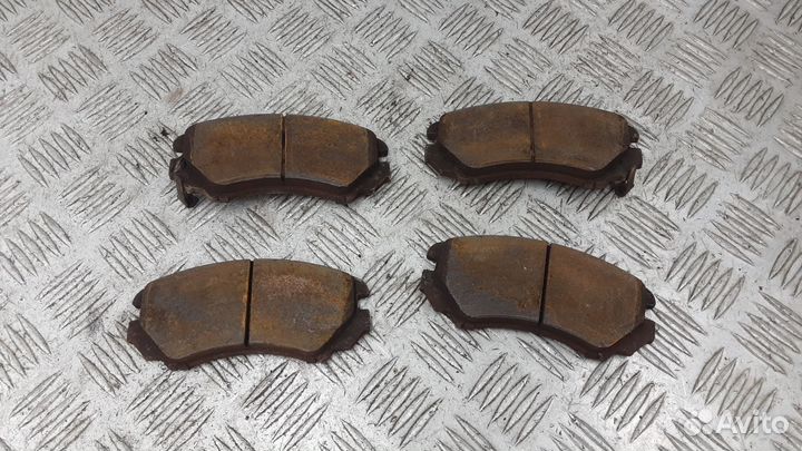 Тормозные колодки передние левые KIA sportage 2 20