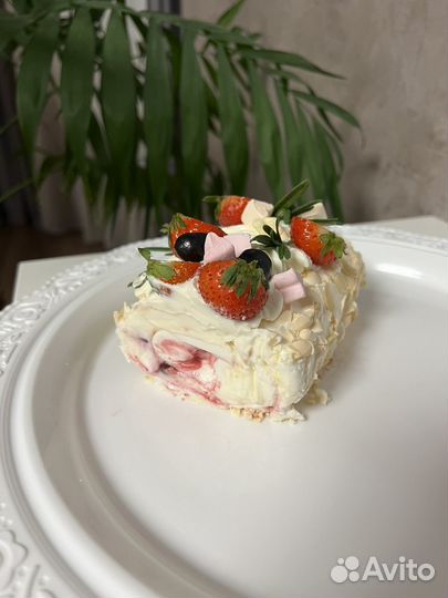 Меренговый рулет