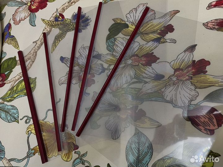 Пять папок формата А4