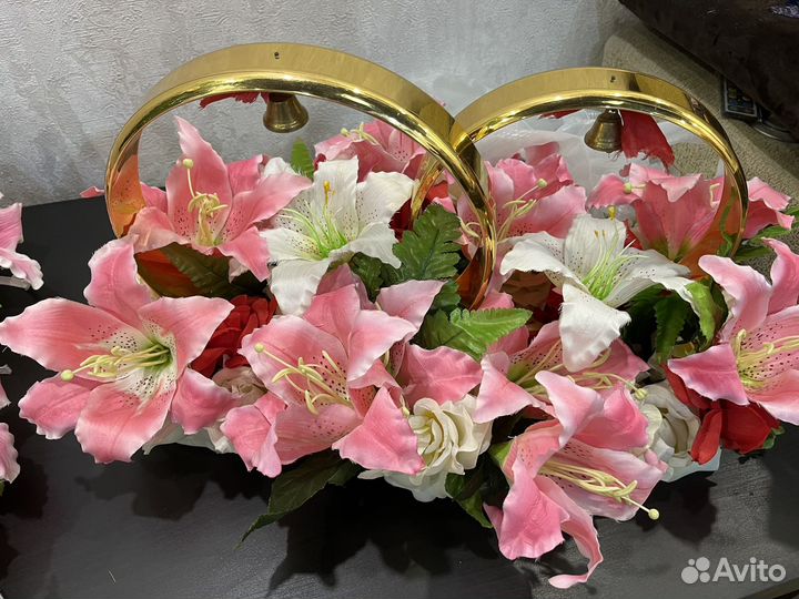 Украшение для свадебной машины