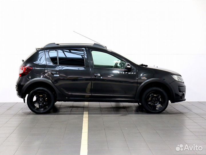 Renault Sandero Stepway 1.6 МТ, 2017, 92 000 км