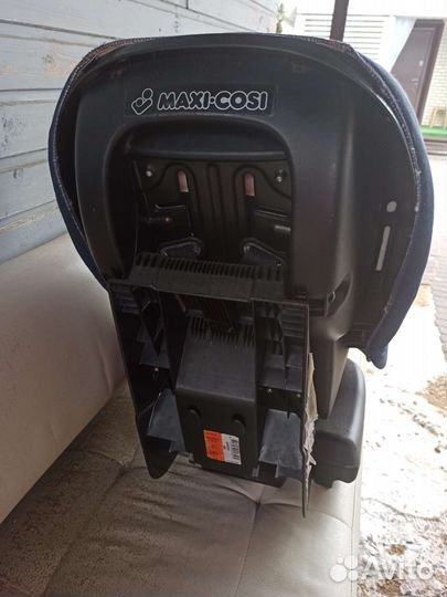 Автокресло 9-18кг maxi cosi