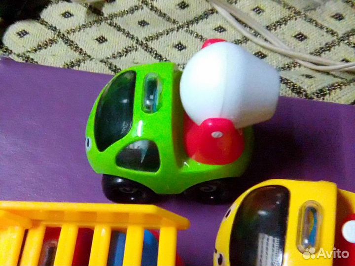 Игрушка грузовик