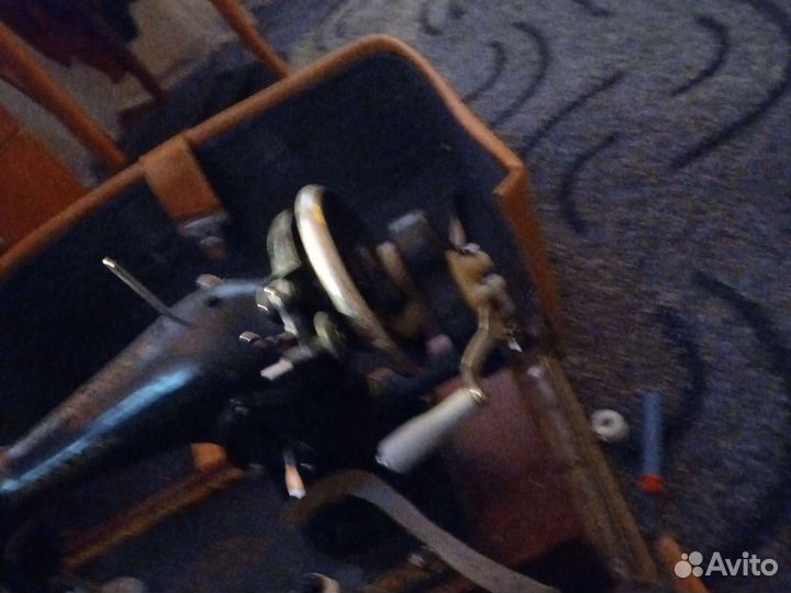 Швейная машина Подольск ручная